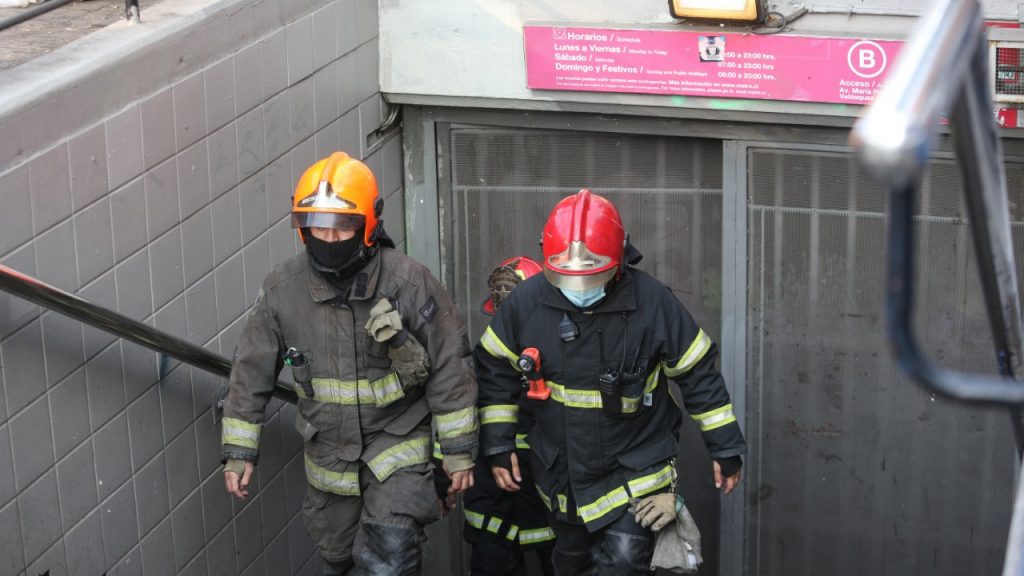 Tras falla en Las Rejas: Metro anuncia que red estaría completamente operativa para la hora punta de esta tarde