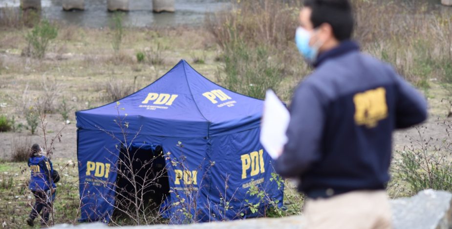 PDI investiga muerte de hombre cuyo cuerpo fue encontrado bajo un puente en Concepción
