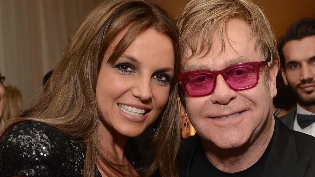 Britney Spears regresa a la música en dúo con Elton John
