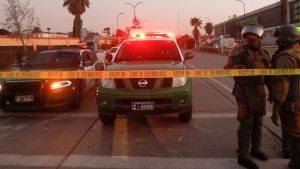 Aviso por robo termina en persecución policial en Colina: un adolescente y dos adultos son detenidos