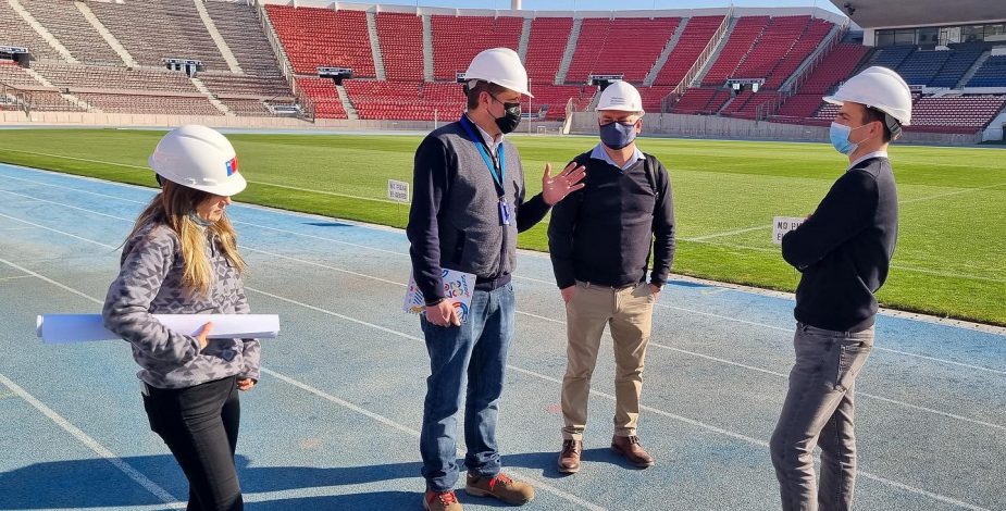 ¿Con aforo completo? Azul Azul visitó el Estadio Nacional para comenzar a preparar el “Clásico Universitario”