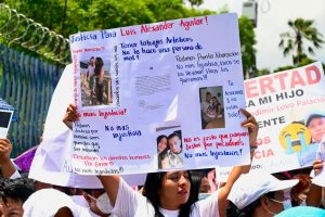 El Salvador: en el gobierno de Bukele se aplica tortura