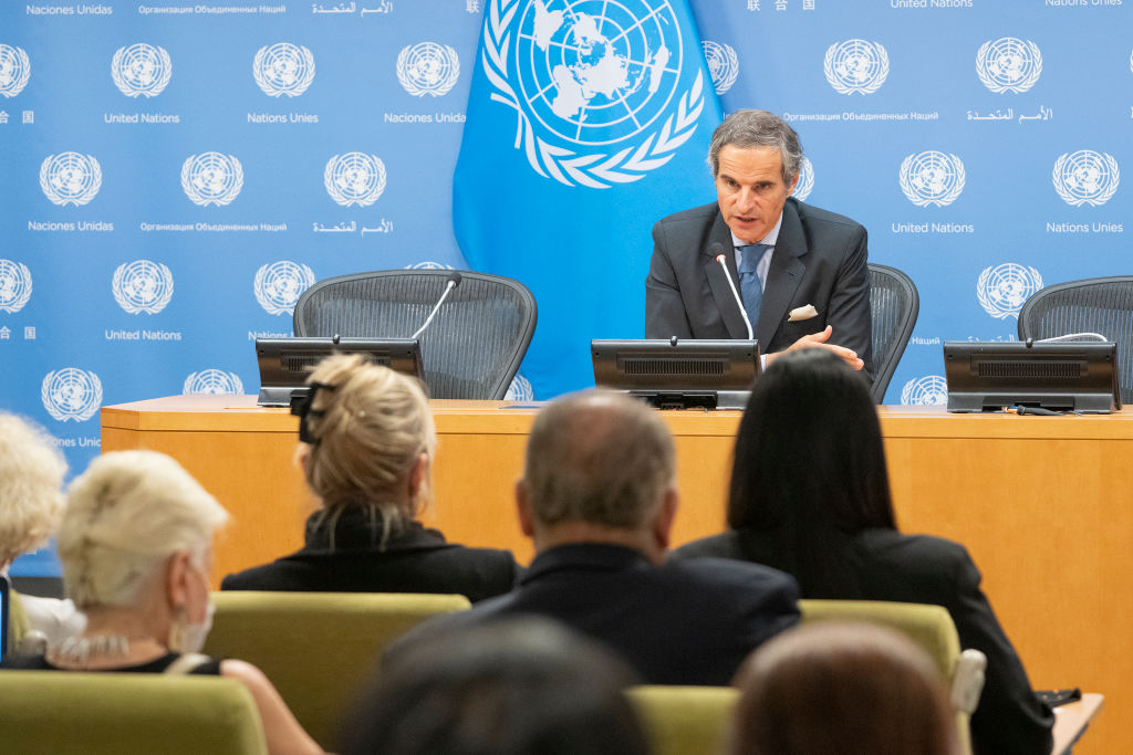 El director general de la OIEA, Rafael Grossi, ante la prensa en la ONU