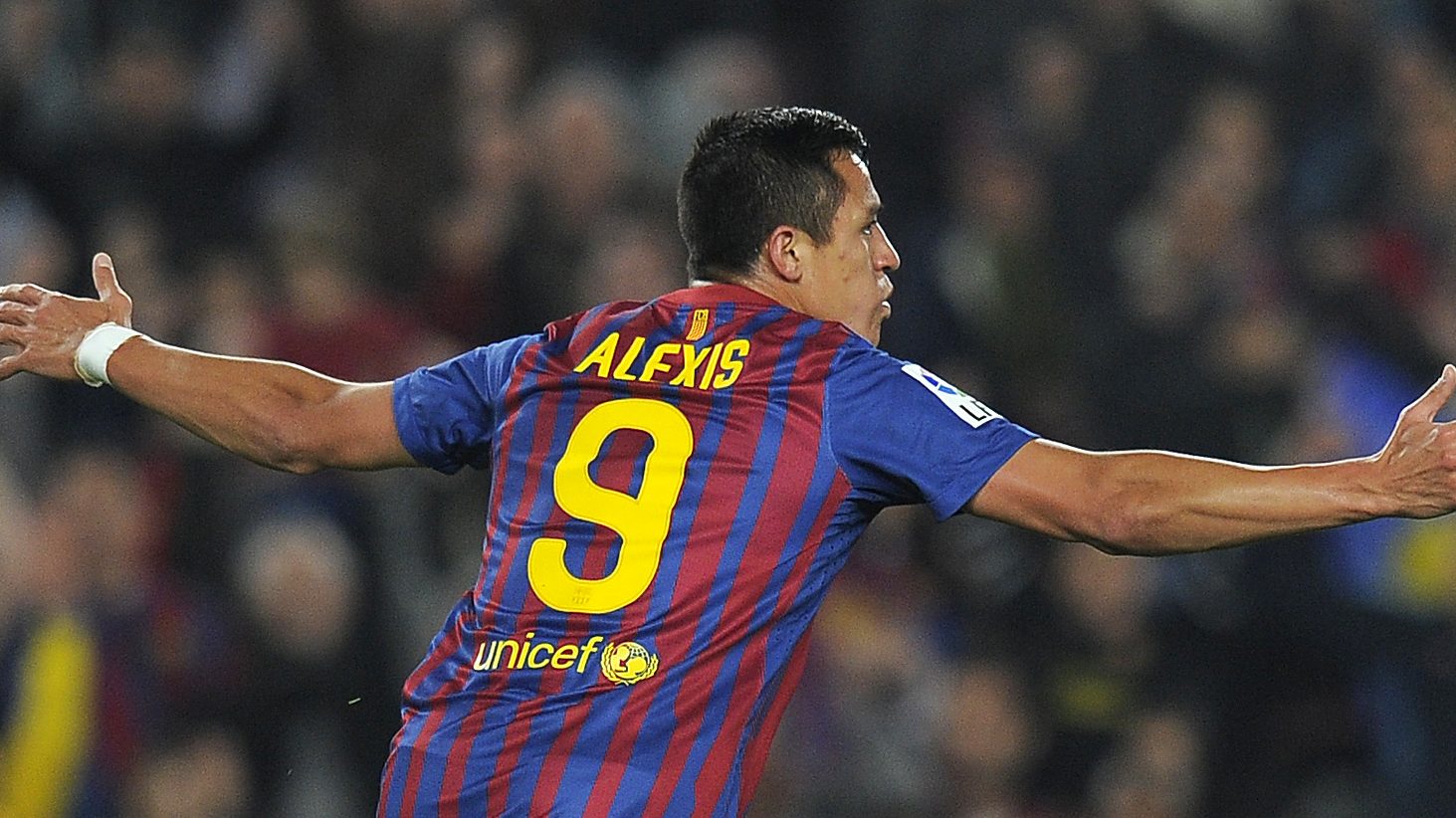 Sport incluye a Alexis Sánchez entre los mejores '9' del Barcelona