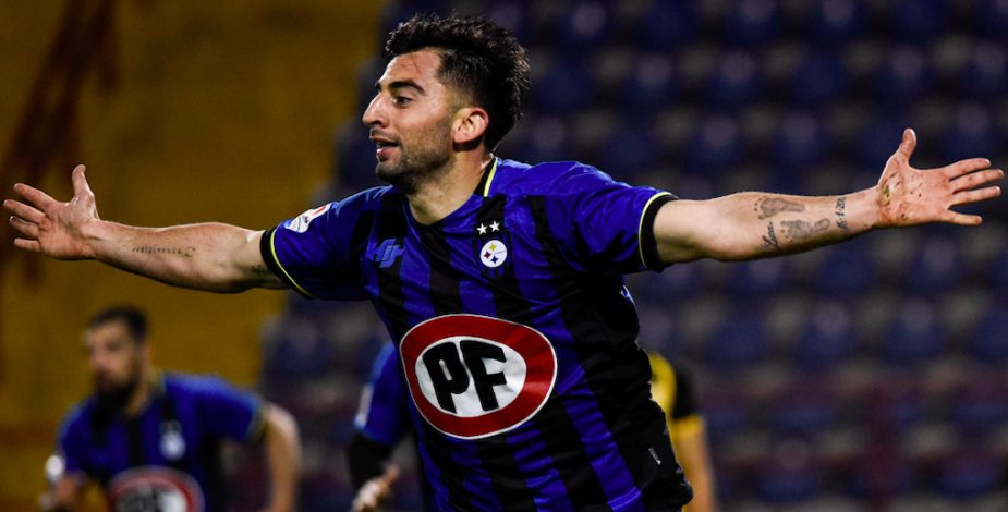 Huachipato vence a Coquimbo Unido y toma ventaja para avanzar a los cuartos de final de la Copa Chile