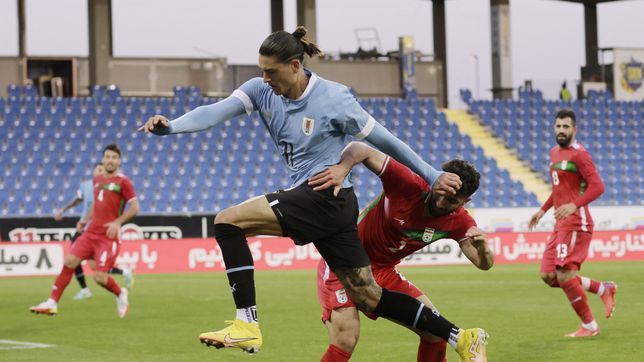 Uruguay cayó en un amistoso ante Irán y dejó más dudas que certezas de cara al Mundial de Qatar 2022