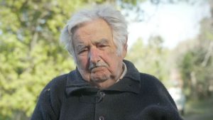 Pepe Mujica: "Si no influimos en el rumbo de nuestra vida, el mercado se va a encargar de que envejezcamos pagando en cuotas"