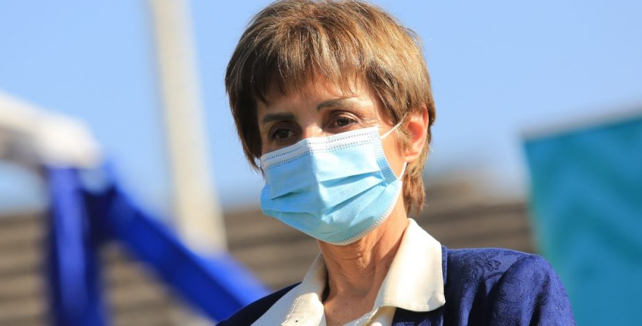 Paula Daza valora cambios en medidas sanitarias, pero advierte: “¿Qué vamos a hacer para potenciar la vacunación?”