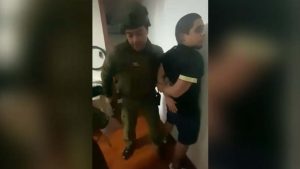 Joven es detenido tras amenazar con un arma de fuego a su propia madre