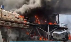 Reportan incendio de gran magnitud en terminal portuario de Mejillones