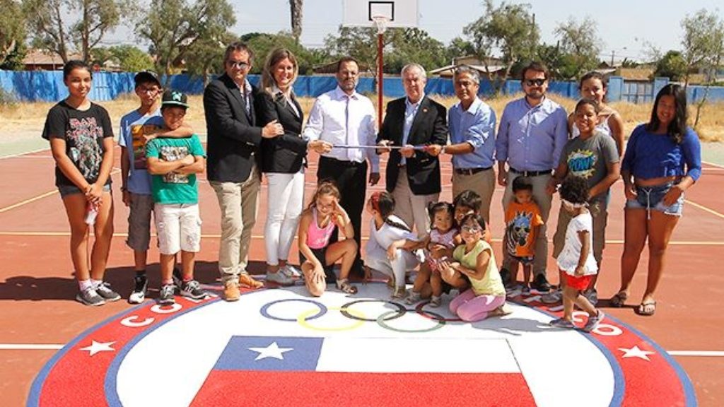 Patricia López, directora del Comité Olímpico de Chile: "Espero que Santiago 2023 sirva para que el chileno medio tenga cultura deportiva"