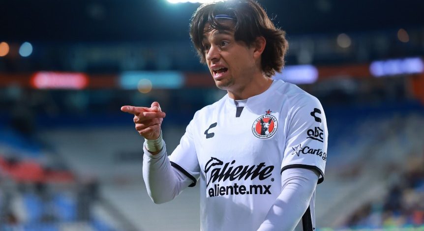 Joaquín Montecinos aparece en el radar de Colo Colo como posible refuerzo para el 2023