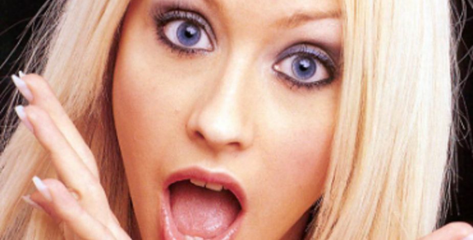 ¡50 mil personas en la fila virtual! Christina Aguilera desata la locura en venta de entradas para Viña 2023