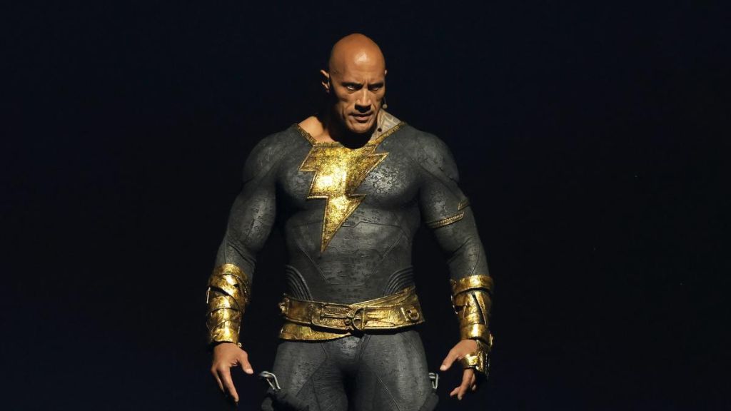 Nυeva poléмica en DC: Dwayne Johnson habría rechazado υn caмeo para 'Shazaм  2'