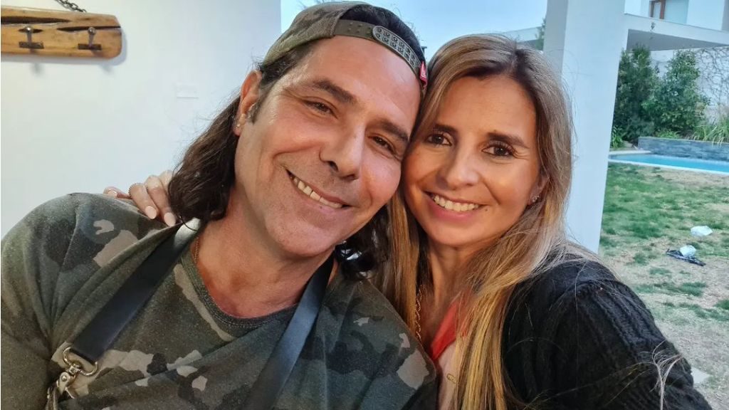 "Vivo en pecado": Juan Falcón revela que está en una relación mientras está casado con su expareja