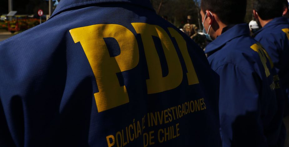Detective de la PDI es asesinado afuera de su casa en la comuna de La Cisterna