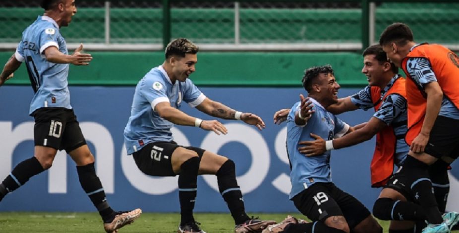 Uruguay goleó a Venezuela y quedó muy cerca de clasificar a la próxima ronda del Sudamericano sub 20