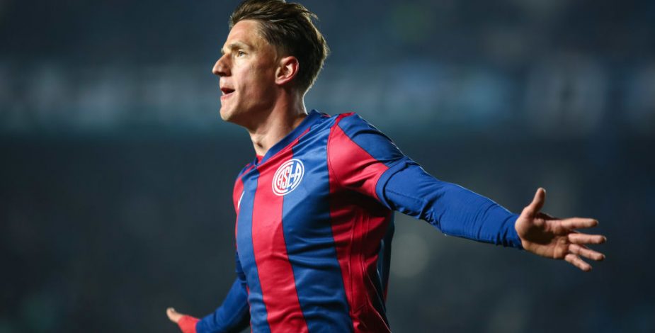 Un ‘9’ esloveno suena en Macul: Colo Colo busca dar el golpe con el fichaje de un seleccionado europeo