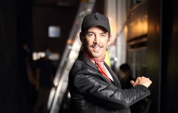 "Vino de visita": actor Felipe Ríos habla sobre su protagónico en la obra "El Joker"