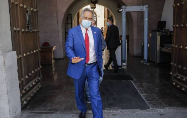 Chahuán tilda al Gobierno de "remolón" y advierte que "a partir de marzo los ritmos los va a poner Chile Vamos"