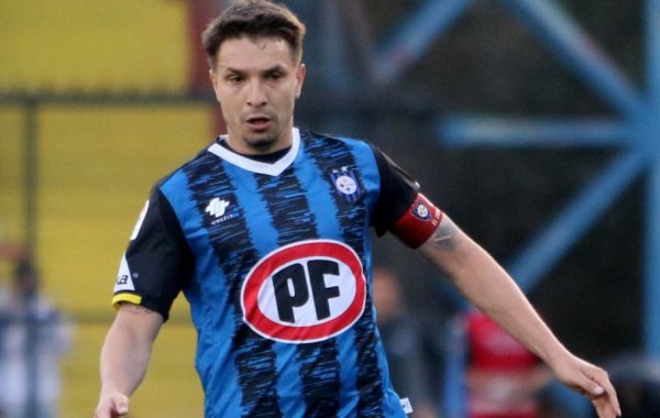 Claudio Sepúlveda, capitán del Huachipato puntero del campeonato: "El objetivo es ir partido a partido, sin marearnos ni mirar mucho la tabla"
