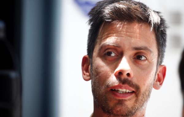 Néstor Cantillana acusa mensajes de odio tras discurso en Premios Caleuche: "He recibido cosas que son impactantes"