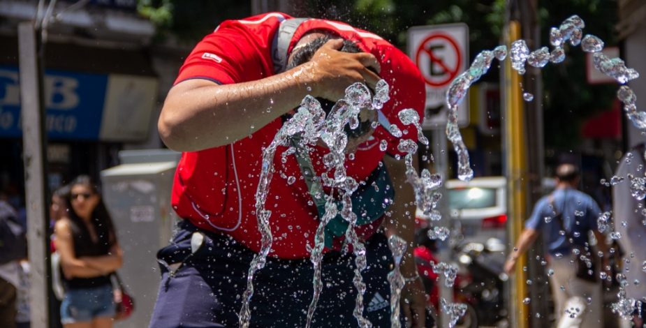 Se esperan hasta 42°: declaran Alerta Temprana Preventiva por ola de calor en zona centro-sur del país