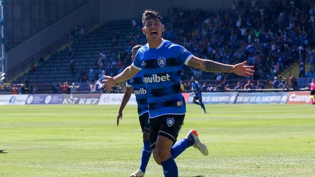 Huachipato golea a Everton en Talcahuano y escala a lo más alto del Campeonato Nacional 2023
