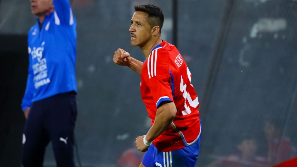 "Don Bigote": Olympique Marsella festejó la gran actuación de Alexis Sánchez con La Roja