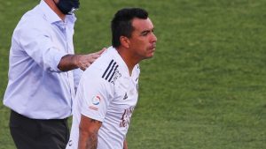 No podrán jugar: la situación que complica a jugadores de La Roja invitados a la despedida de Esteban Paredes