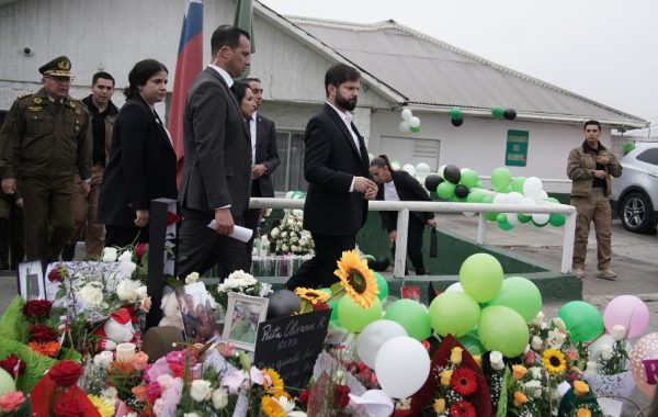 Asesinato de carabinera en Quilpué: Presidente Boric visita a familia de Rita Olivares