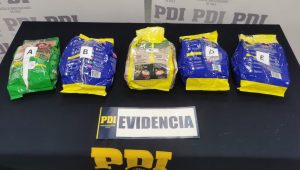Operación Bruselas: PDI detiene a organización transnacional que exportaba cocaína en envases de leche