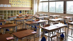 Confirman 11 casos de sarna en colegio de Valparaíso tras saneamiento