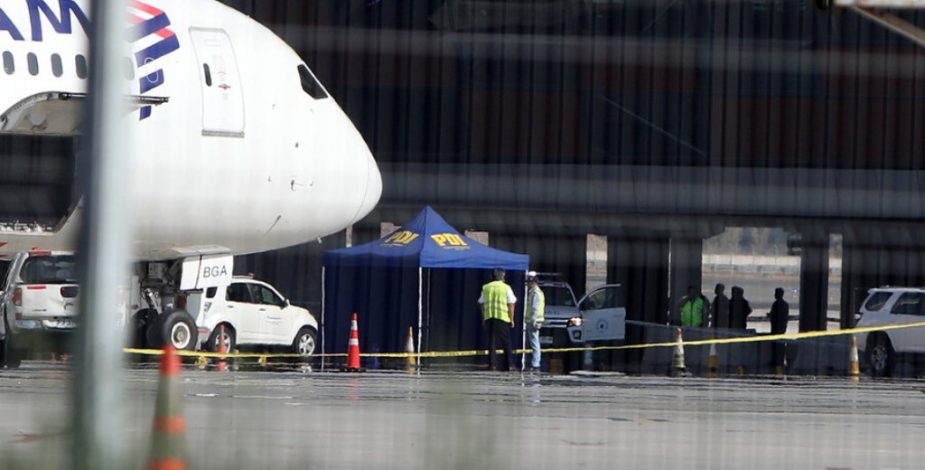 Balacera en el aeropuerto de Santiago termina con un funcionario de la DGAC y un delincuente fallecidos
