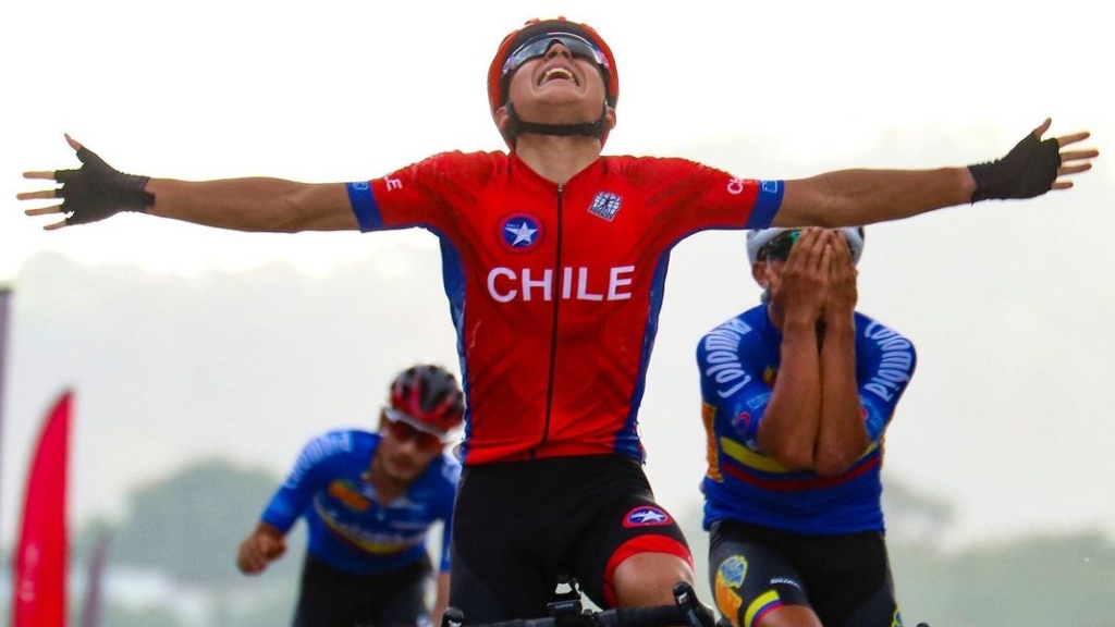 ¡Gigante! Ciclista chileno Vicente Rojas obtiene medalla de oro en Panamá