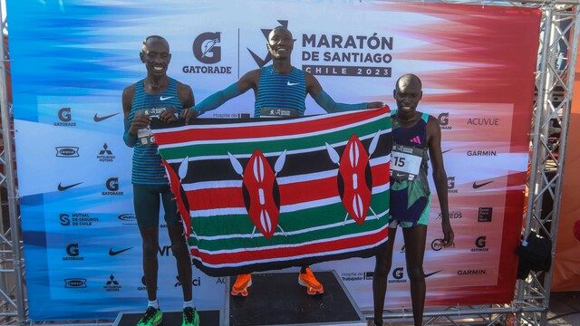 El keniata Joseph Kyengo Munywoki es el gran ganador de la Maratón de Santiago 2023