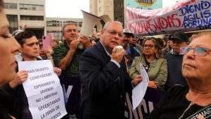 Gobernador de Valparaíso tras nuevos episodios de contaminación en Quintero: "En la práctica uno espera que haya medidas concretas por parte del Ejecutivo"