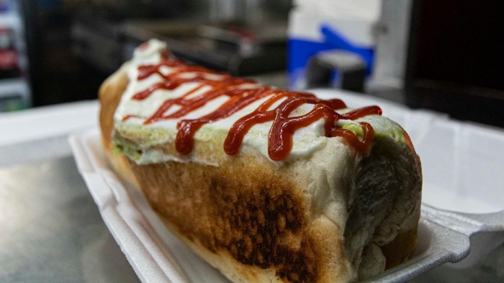Día del Completo: cuándo se celebra el día de uno de los sándwiches favoritos de los chilenos y chilenas