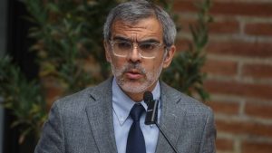 Ministro Cordero por Isapres: "Lo que viene sucediendo en materia de litigios tiene más de una década"