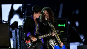 Aerosmith cancela su tour de despedida por compleja situación de salud de Steven Tyler