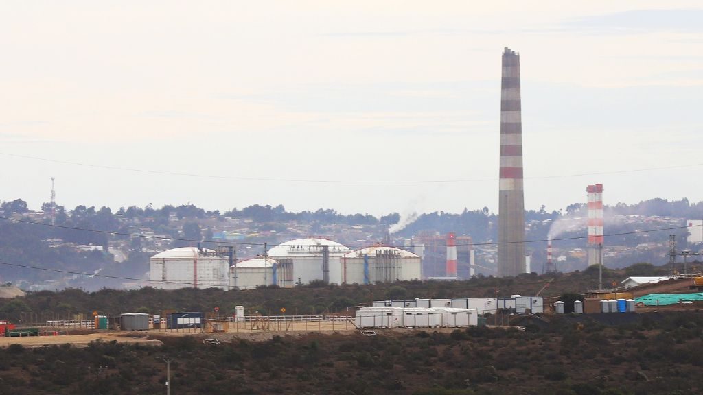 Superintendenta de Medio Ambiente sostiene que "no hay una solución única" ante el caso de contaminación en la región de Valparaíso