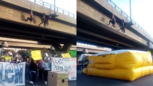 Peñalolén: manifestantes se colgaron de puente exigiendo inclusión en proyecto habitacional