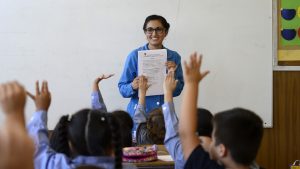 Global Teacher Prize 2023 lanza postulación para premiar labor de docentes del país