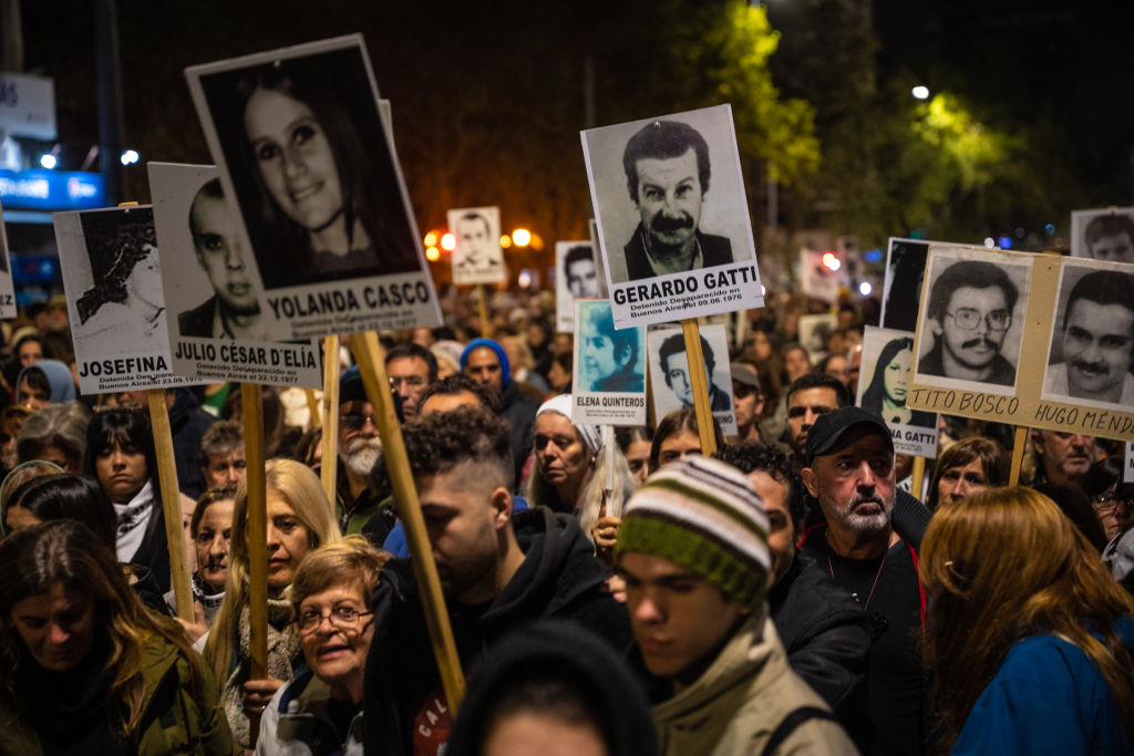 Marcha del Silencio en recuerdo de los desaparecidos en Uruguay
