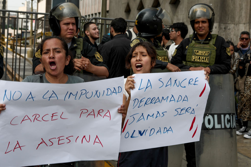 Manifestación en contra de Dina Boluarte en la ciudad de Lima en Perú