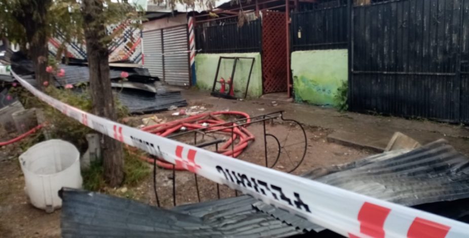 Una persona fallecida y otra herida deja voraz incendio registrado en la comuna de La Pintana