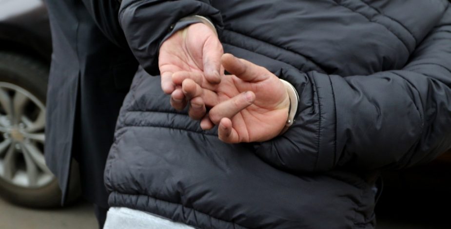 Detienen banda chilena en Europa que se dedicaba al robo de viviendas deshabitadas