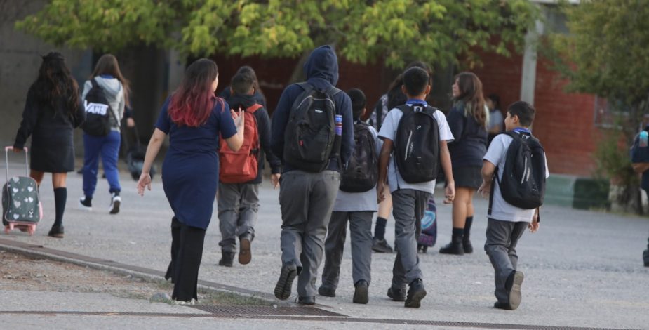 Mineduc Solicita A Colegios Dejar De Pedir Certificado Médico Para Justificar Inasistencias 8457