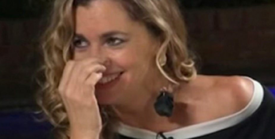 El romance más inesperado: Echan al agua affaire entre Titi García-Huidobro y famoso periodista