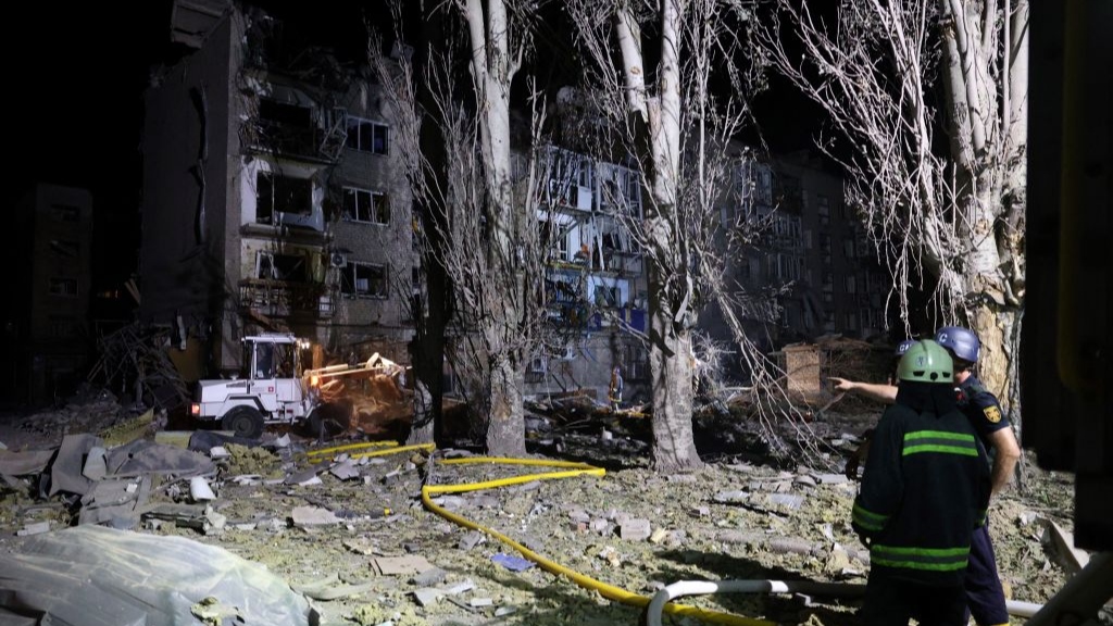 Al menos siete muertos y más de 80 heridos deja bombardeo ruso en Donetsk
